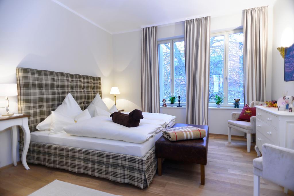 Schottennester Schlafen An Der Kraemerbruecke Erfurt Kamer foto